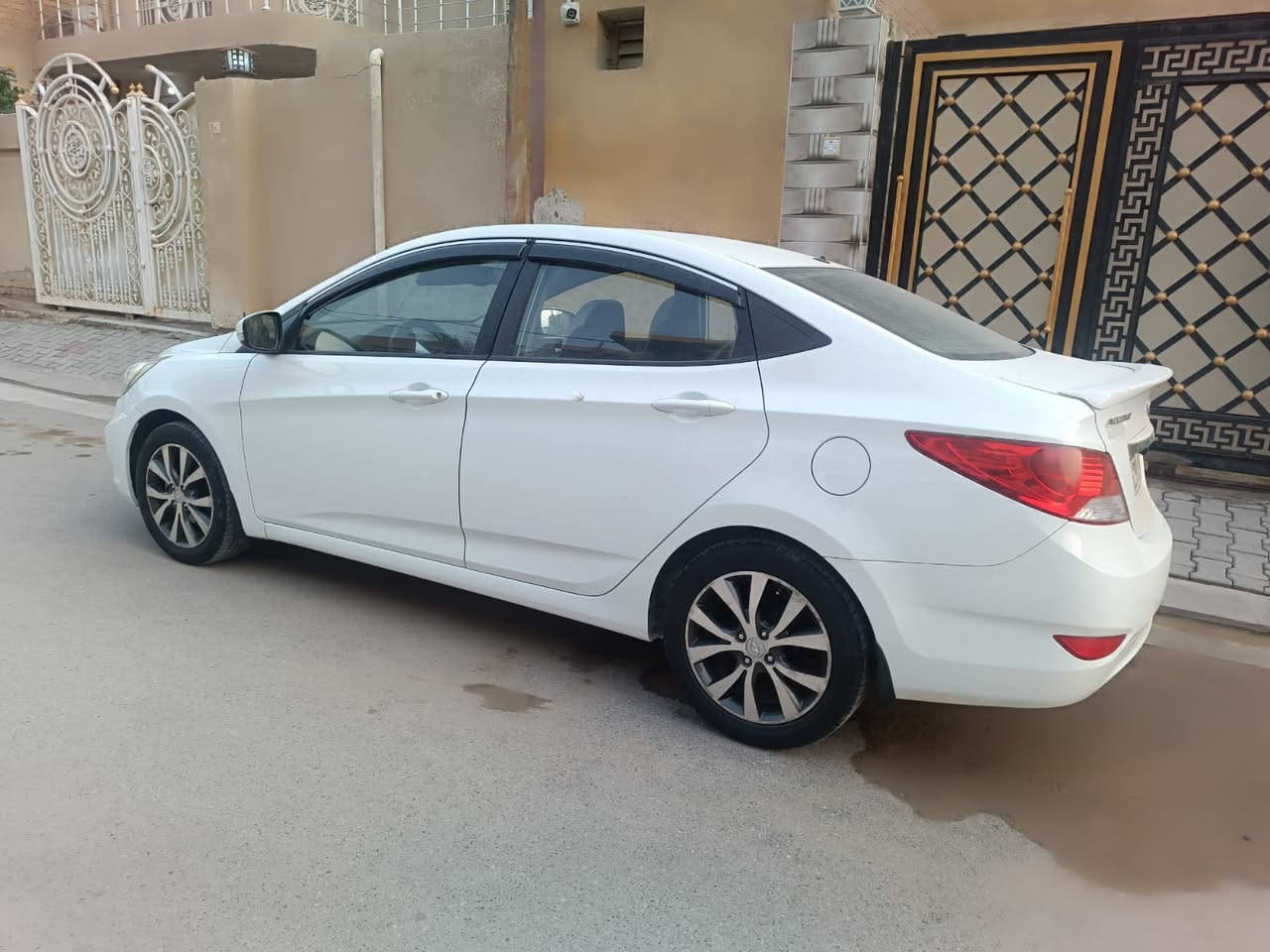 السلام عليكم اكسنت موديل 15فول مواصفات مكفوله بأسمي مكاني كوت مركز المدينه***********
