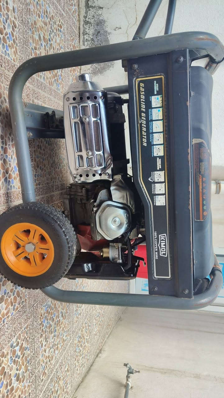 اعاده نشر بسبب الوعود الكاذبة والناس الي بس تهنبل 
مولد للبيع 20امبير 5كيفي مكفول مداخل تصليح تشغيل سويج دير بانزين وشغل مكاني #بعقوبة وهذا رقمي ***********...#سعره375بدون معامله
