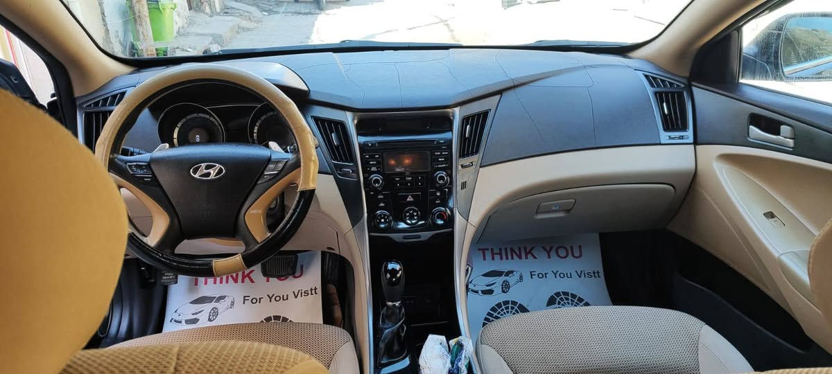 سوناته استيراد الشركة القاصد موديل 2015 مكفوله من الصبغ والتبديل والكص والصبغ ماعده دعاميه المواصفات مري شفط وشاره كير شفتات تبريد قطعتين تحكمات تبريد محرك وكير وصدر كفاله تخم إطارات ماليزي جديد سنويه وهزه جديده ارقام دوليه بسمي العنوان بغداد مدينة الصدر الشركه قطاع 78 السعر١١٨  هاتف ***********
