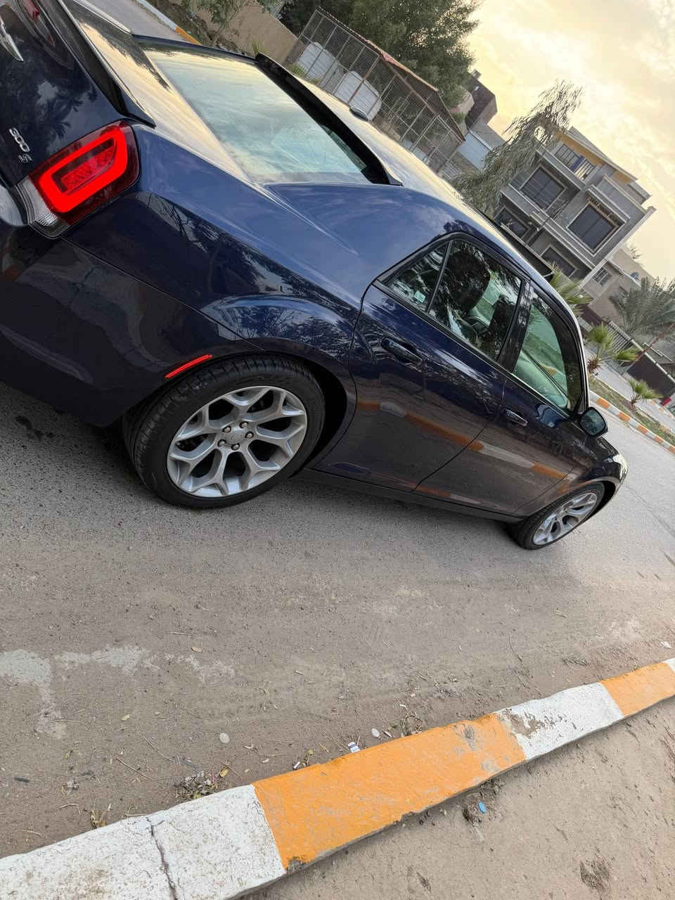 السلام عليكم
اوباما موديل S (2017) للبيع
مكفولة كفالة عامة من حادث وصبغ
بيهه فقط مكانين بارد كلش بسيطات
موضحة بالسونار
ورصعات بسيطة كلش 
كير مكينة مكفولات من الفتح والتبديل
رقم (بغداد) تحويل ثاني يوم
السيارة ماشية (78)ml
فول مواصفات
بجم عريض
شفتات سترين
فتحة سقف
كشنات جلد
المقاعد الامامية كهرباء
لايت زنون
شاشة كار بلاي
وبعد بيهه مواصفات ال (S)معروفة
مكان السيارة بغداد
امانة الله ورسولة السيارة مال جناي ومامتعوبة
السعر (248)$ وبيهه مجال بسيط حك الجية
***********
