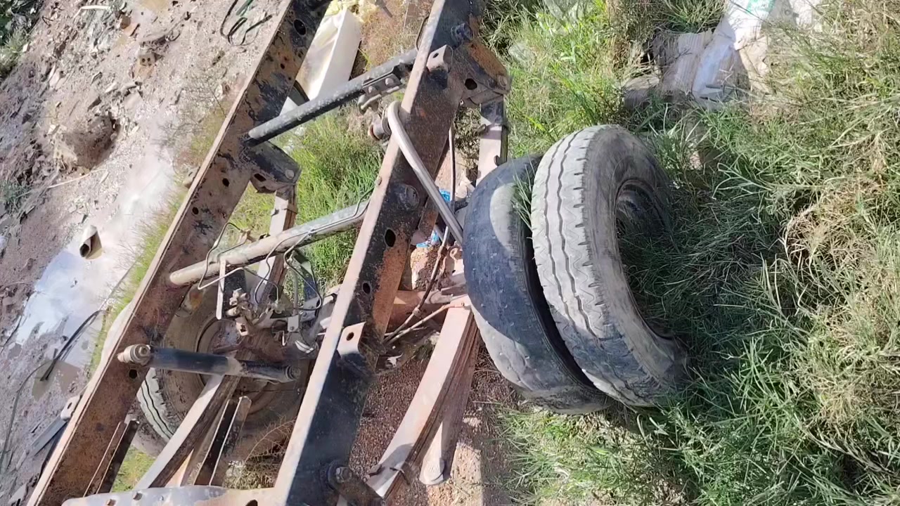 السلام عليكم مجموعه كامله  كيا مسكر  سبرنك  وياله كامله للبيع للستفسار *********** مكاني بغداد الكاظميه
