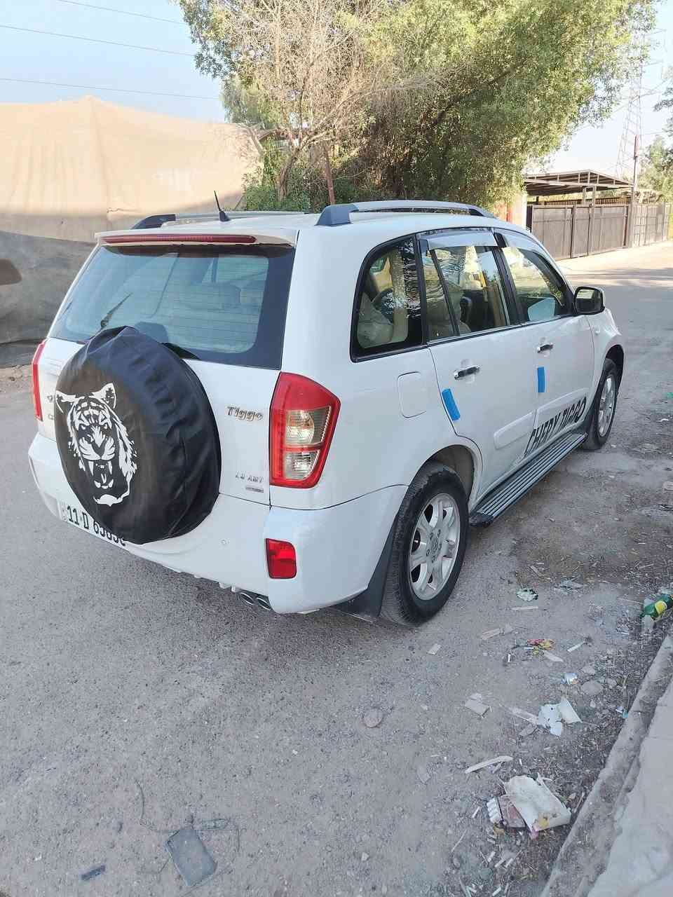 السلام عليكم للبيع تيكو ٢٠١٢ شكل ٢٠١٣ بغداد انكليزي الجديد سياره جاهزه مابيه اي نقص ماشيه ١٢٠كير مكينه صدر أمامي خلفي تخم تاير تبريد ثلج تدفئه  كشنات جلد بلاد داخل نظيف جدا سياره كلش نظيفه تراي كلش حلو فتحه كهرباء شاشه وكامره تدفئه بلكشنات كير كهرباء مكينه ١٨٠٠  مكان السياره حي العامل علسريع الملحانيه قرب مسبح الرافدين موبايل *********** أثير *********** السعر ٥٥ وبيه مجال حك الجيه تحويل ثاني يوم
