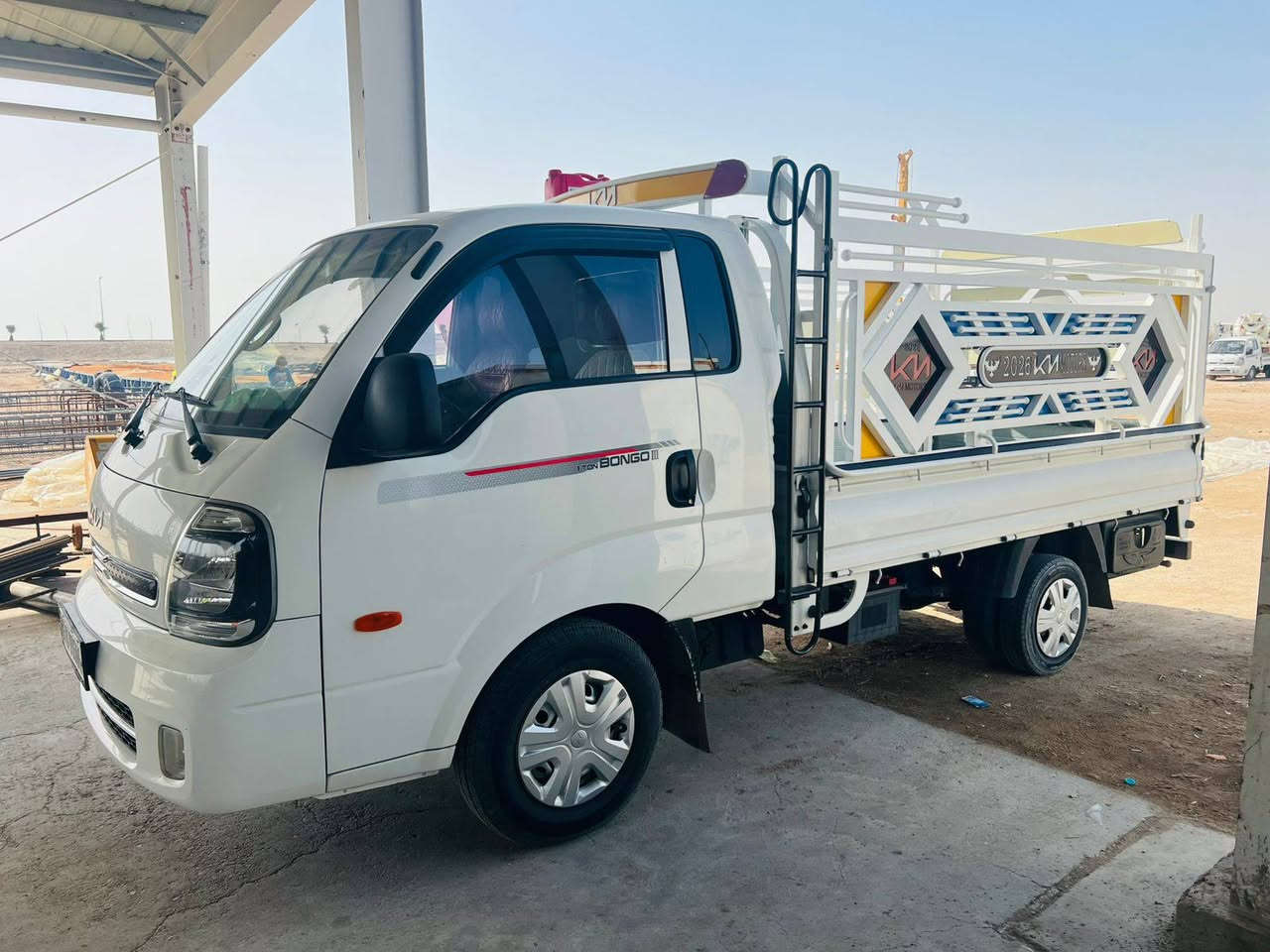 سلام عليكم بنكو دبلو مكفوله من كلشي موديل 2023 شخوط قليل كلش السعر 220وبيها مجال رقم صاحب السياره انا مكلف بنشر *********** ماشيه45
