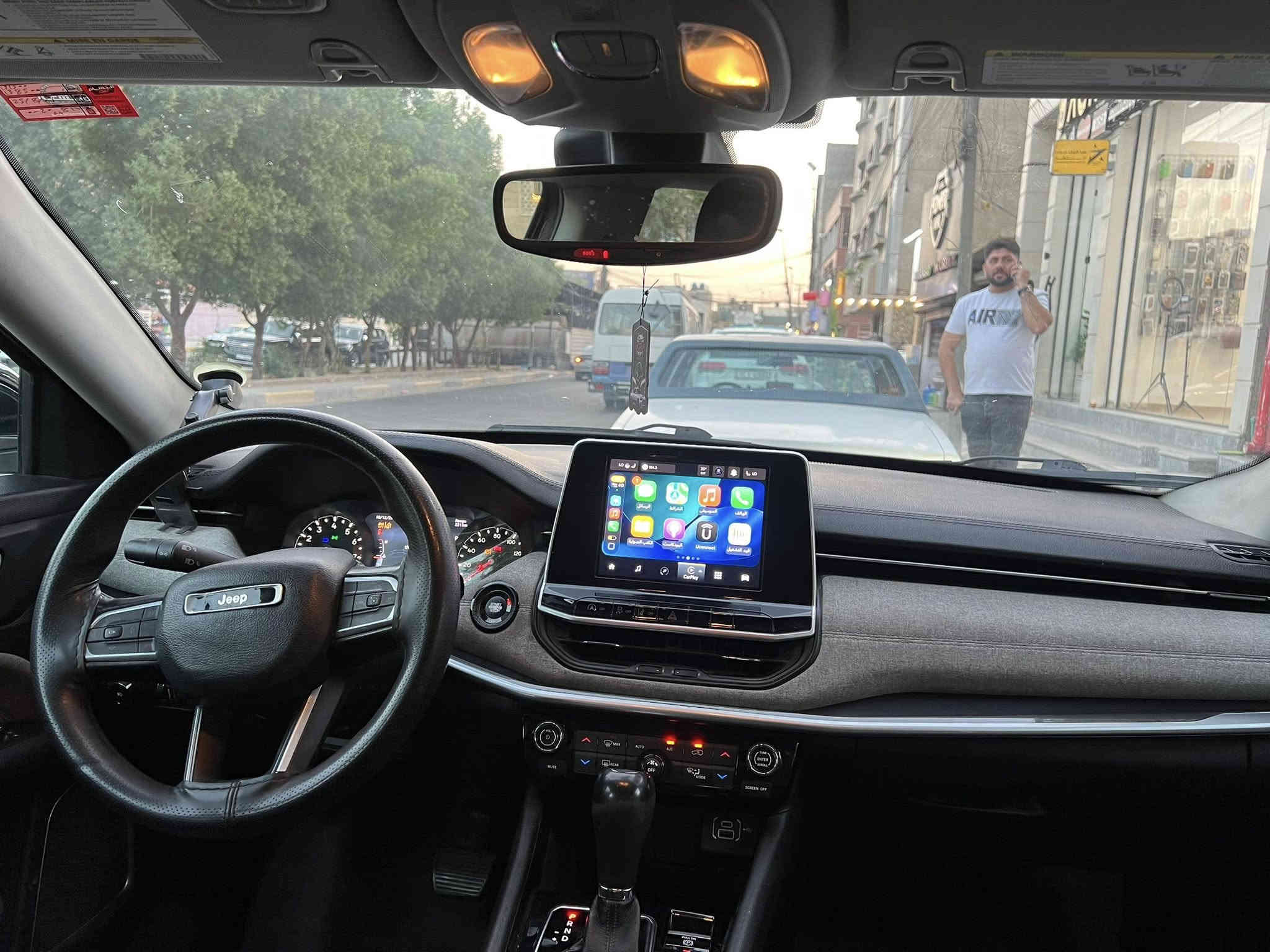 مالمستعجل اخذتها ب 179 رايدها ب 155 بيها مجال مستعجل جداً *********** شارع فلسطين 
🔥 للبيع فوراً: جيب كومباس 2022 – شبه جديدة! 🔥

🚗 المواصفات:
 • 9 سرعات أوتوماتيك ✅
 • فور ويل 4×4 ✅
 • سايد بريك كهرباء 🛑
 • رادار أمامي ونقطة عمياء 🔔
 • شاشة كبيرة مع CarPlay و Android Auto 🎶
 • 5 مقاعد واسعة + شنطة كبيرة 🧳
تبريد قطعتين 

💪 السيارة شبه جديدة، عداد قليل، 

📞 للتواصل بسرعة: (*********** )
