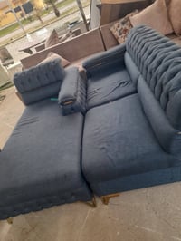 أغراض للبيع بحركه هرشم داخل المجمع 07803388956