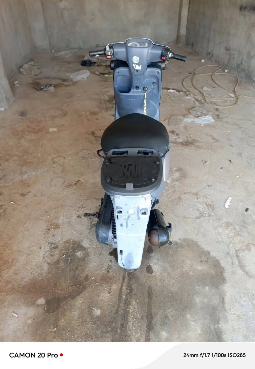 السلام عليكم للبيع منغولي ام السله سلف هندر كهربايات شغاله مكينه خرسه درجه كله بلاديه   السعر 350. الشراي يتصل ***********
