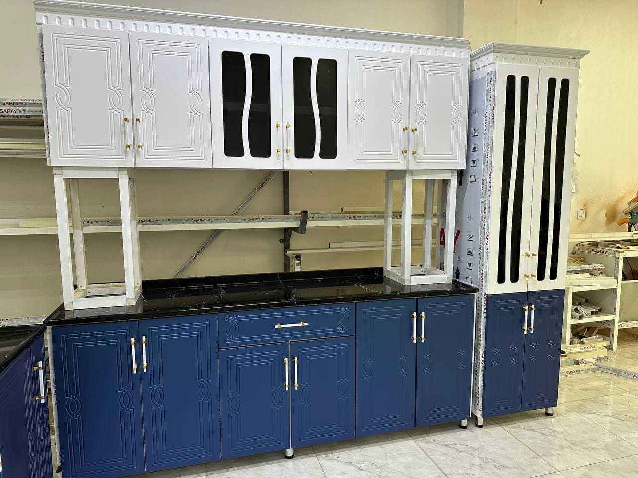 مطابخ الامير 💥جديد،💥 تفصال تزكام  
قياس 3 امتار مع فاترينه 
وسنك متر ونص. كامل مرمر
عنوان اربيل نقل حد بغداد علينا 
يتوفر نقل باقي محافضات 
للستفسار ع خاص او تساب ***********
