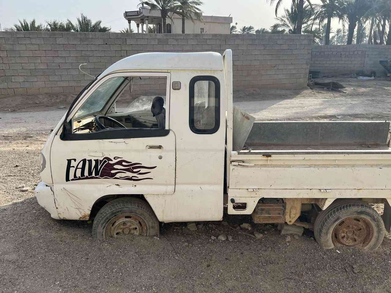 سلام عليكم سياره هانفي موديل 2007 مثل مموضح بصوره خاص ***********
