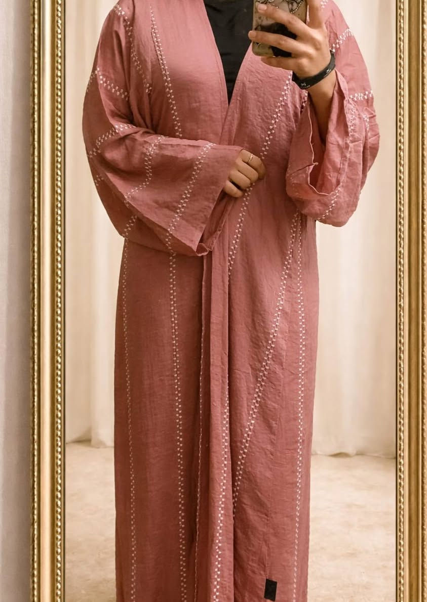 السلام عليكم توفرت شلعة ٣٥ عبايه خليجيه باله السعر ٢٠٠ ألف
هاي صور لبعض القطع الي يريدهن يتواصل على الخاص


**إذا كنت صاحب هذا الإعلان وتريد حذفه لأي سبب، رجاءا أرسل رسالة إلى الدعم الفني**