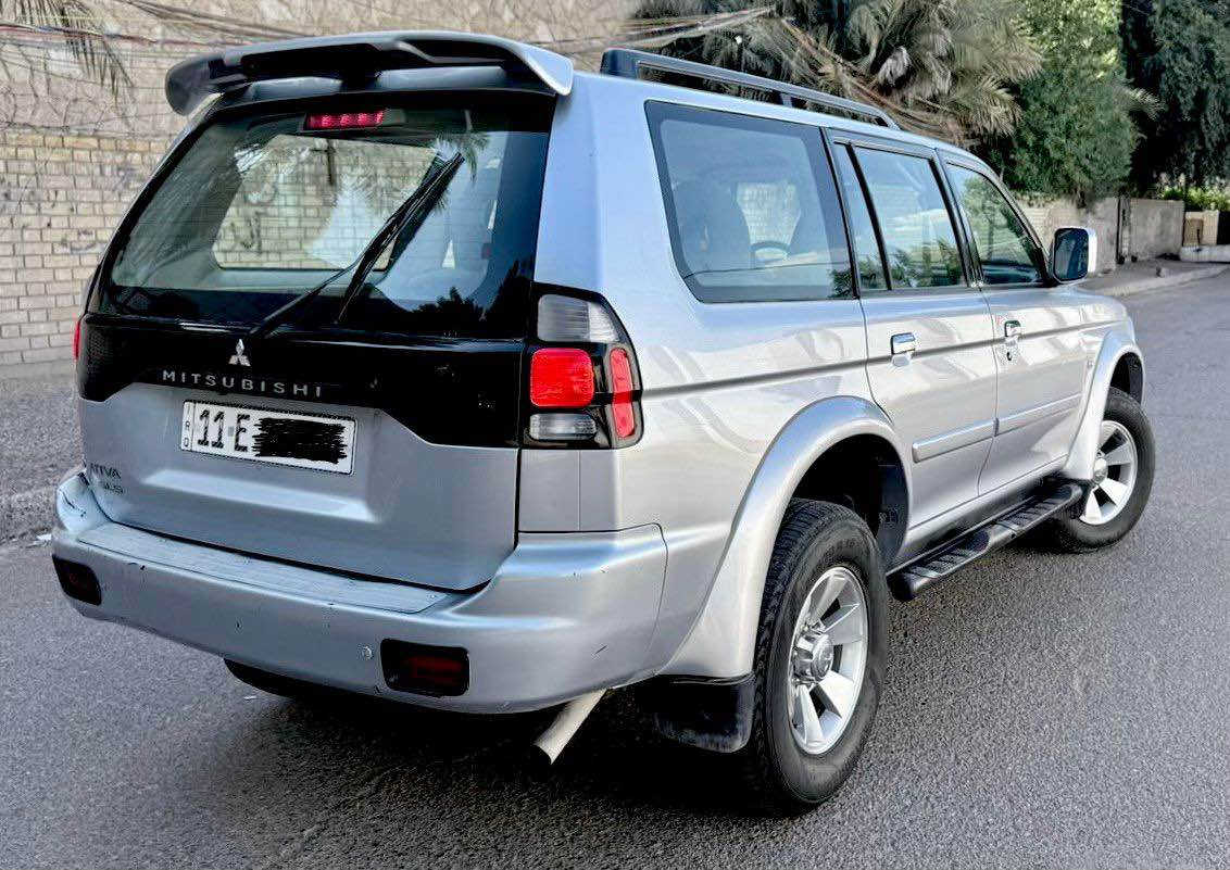 السلام عليكم
ميتسوبيشي ناتيفا 2008 خليجية
ماشية 170 الف كيلو
السيارة مكفولة من الصبغ والضربة والبارد
كير ومحرك بلادي مكفول بدون فتح بدون تبديل
صدرها بلادي وبدون اي صوت
 رقم بغداد بأسمي  هزة وسنوية جديدة
السيارة بدون اي نقص وكلشي بيها شغال
السيارة نظيفة جداً داخل وخارج
بيها طخة خفيفة من الخلف بالدعامية
مكان السيارة بغداد الصليخ
السعر : 107$ وبيها مجال 

077-51-1994-94 
*********** بغداد, العراق

