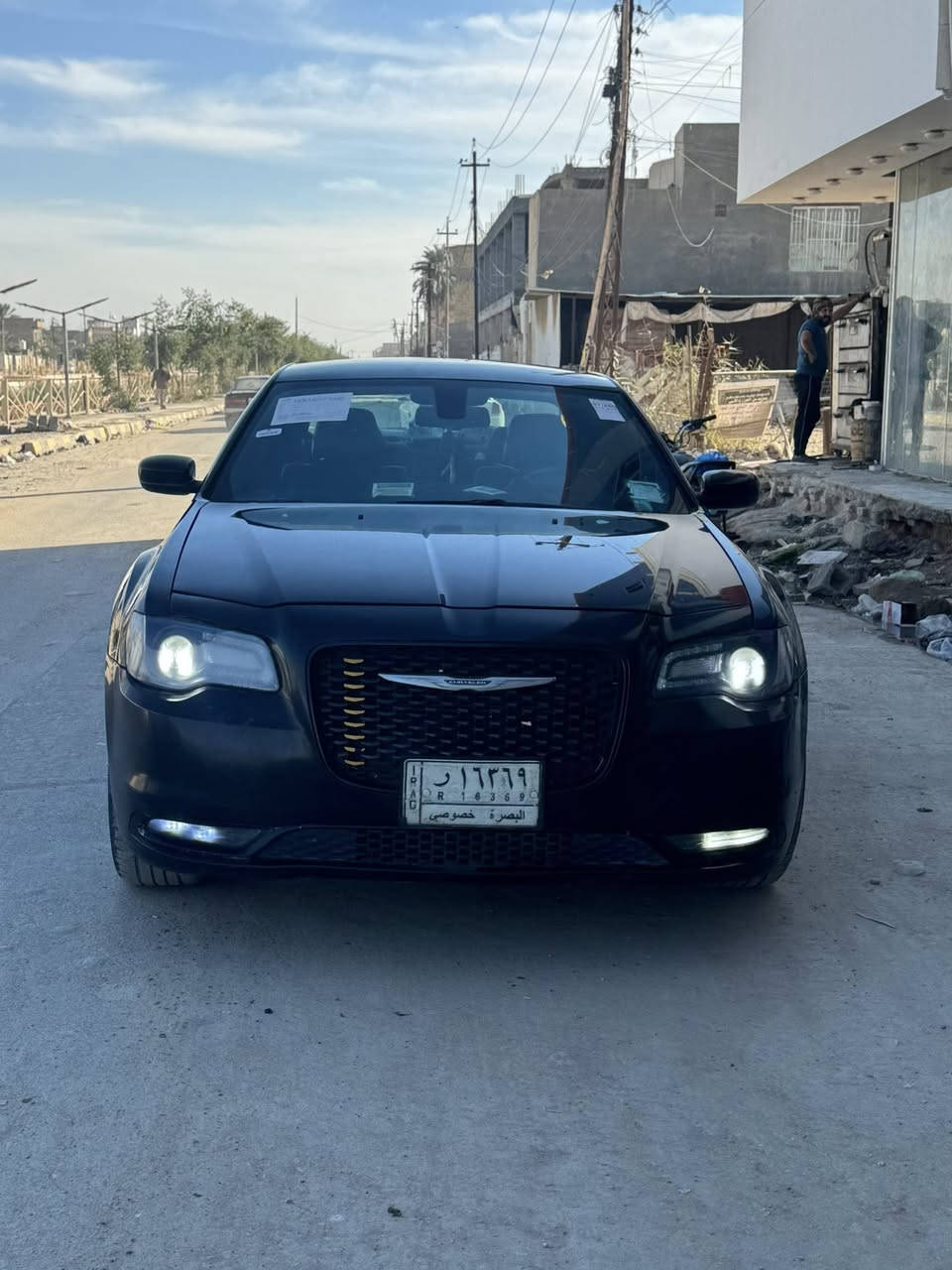 السلام عليكم
اوباما 2015 اصل 

 مكفوله بدون حادث تقرير غرق صفر نسبة الغرق 
رقم بصرة تحويل مباشر 

2 ويل

كراسي كهربائية
تشغيل عن بعد
شاشه جبيره

ماشيه 126 الف ميل مال بيت السيارة صارلها 6 سنين عندي 
كير مكينة كفاله
حداديه جديده بدون نواقص 
ويل حجم 20 

سعرها ب 195 وبيها مجال 

مكانها ذي قار الشطرة 

***********
