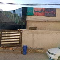 ٢٠٠م • ٣غرف • قرب شارع ٦٠