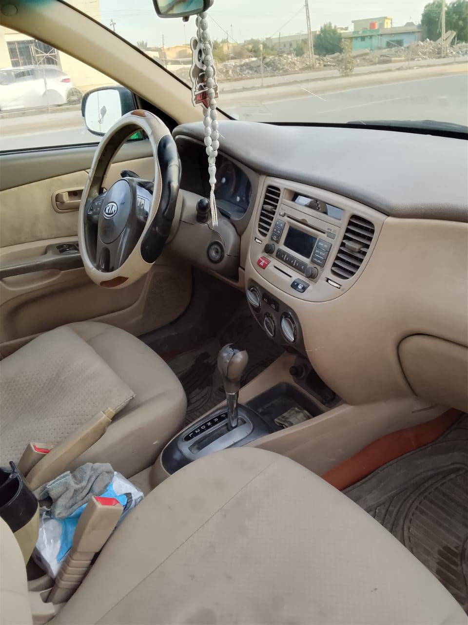 سلام عليكم كيه ريو موديل 12 خليجي دواخل صحراوي جام كهربائي محرك وكير جديد تبريد شغال كهربائيات كلهه شغاله باتري جديد تخم تاير السياره بيهه صبغ رقم بابل مشروع وطني  الاستفسار *********** بي واتساب
