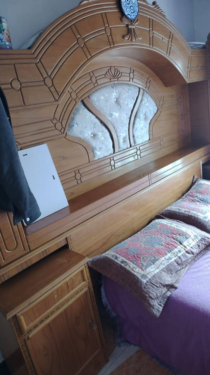 غرفه تسكام استعمال قليل
سعر 1250
***********
(الصور ما واضحات الحقيقه احله)
