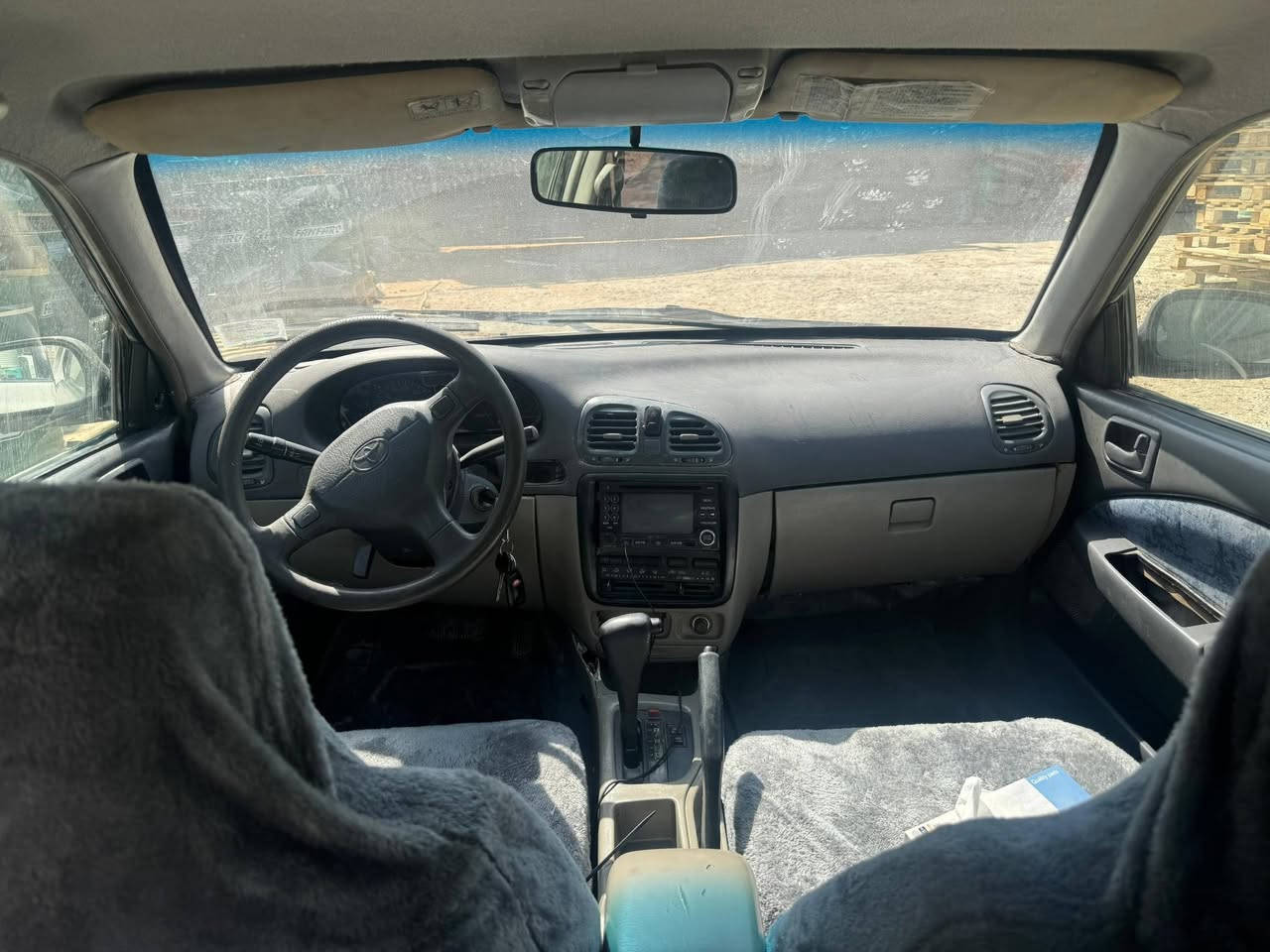 السلام عليكم كورونا للبيع موديل 2000 سياره مصبوغه عام مكفول من قص  سياره جاهزه سعرها 53 رقم ***********
