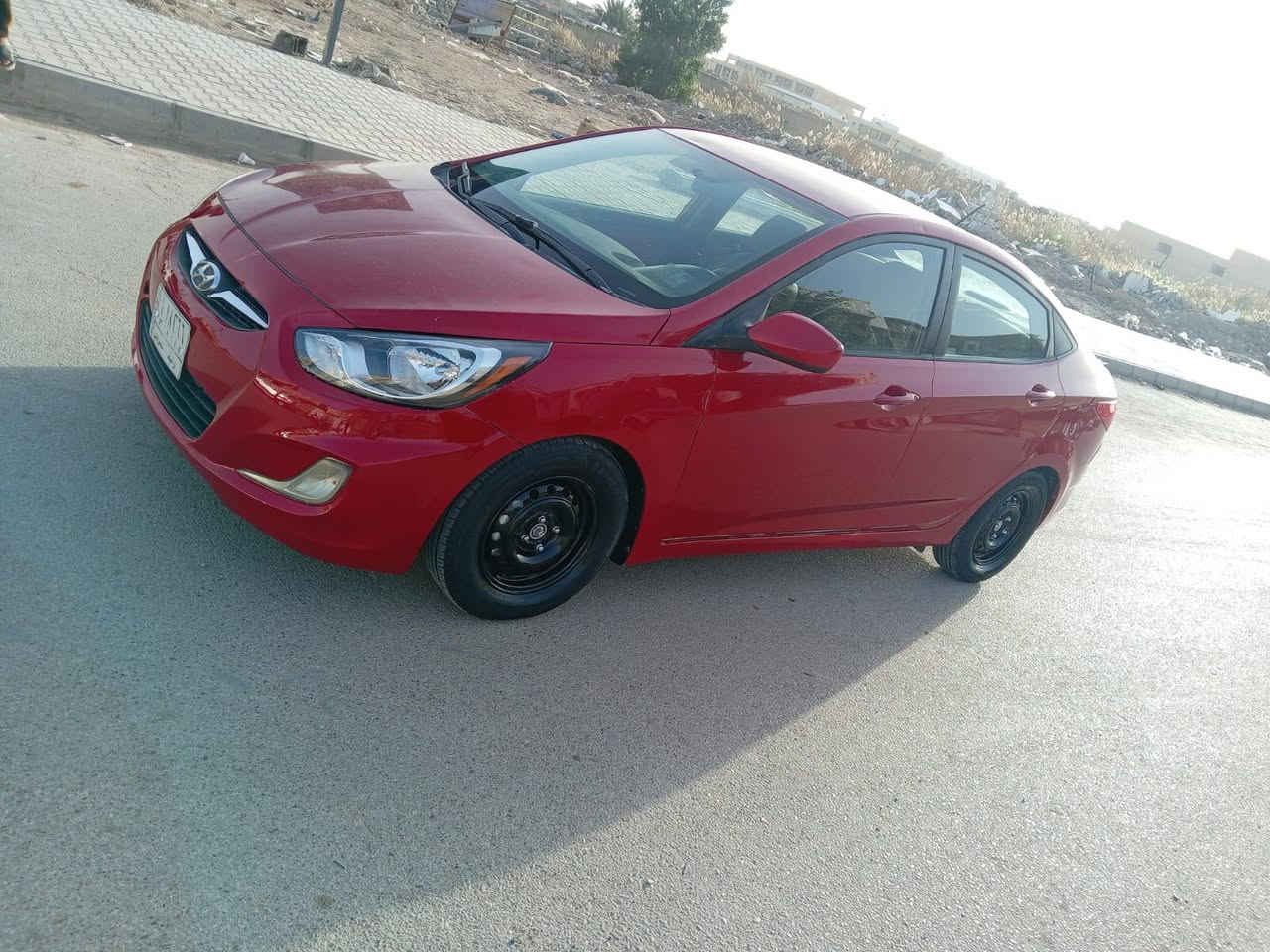 السلام عليكم للبيع اكسنت موديل 2016 أمريكي رقم واسط مكينه 1600 تخم تاير جديد تبريد ثلج سياره جاهزه السعر 79 وبيه مجال قليل ***********
