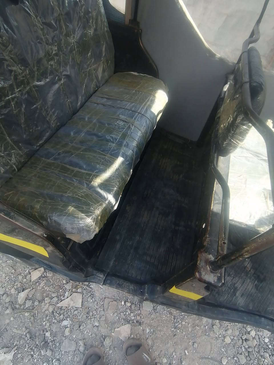 سلام عليكم تكتك ١٦ داخله 17 محرك جديد جادر جديد دواسات جديده برده جديده كهرباىيات كله شغاله هندر سلف امبي ثري كله شغال أوراق 5اصليه بس شويه تعبانات حطيت منهن بل صور أب مليونين و ٥٠٠ وبيه مجال بسيط حك الجيه مكاني بغداد الدوره


**إذا كنت صاحب هذا الإعلان وتريد حذفه لأي سبب، رجاءا أرسل رسالة إلى الدعم الفني**