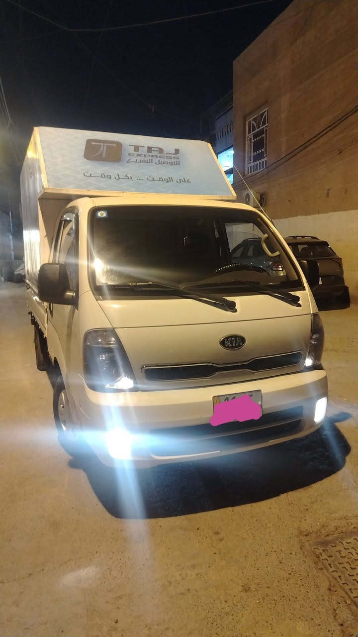 السلام وعليكم للبيع 2017 جديدة لوك مكفولة كفالة عامة سيارة بلادية بوكس تفصال ثقيل مكينة 2700 رقم انكليزي بسمي تحويل ثاني يوم
السعر 143
الرقم ***********
