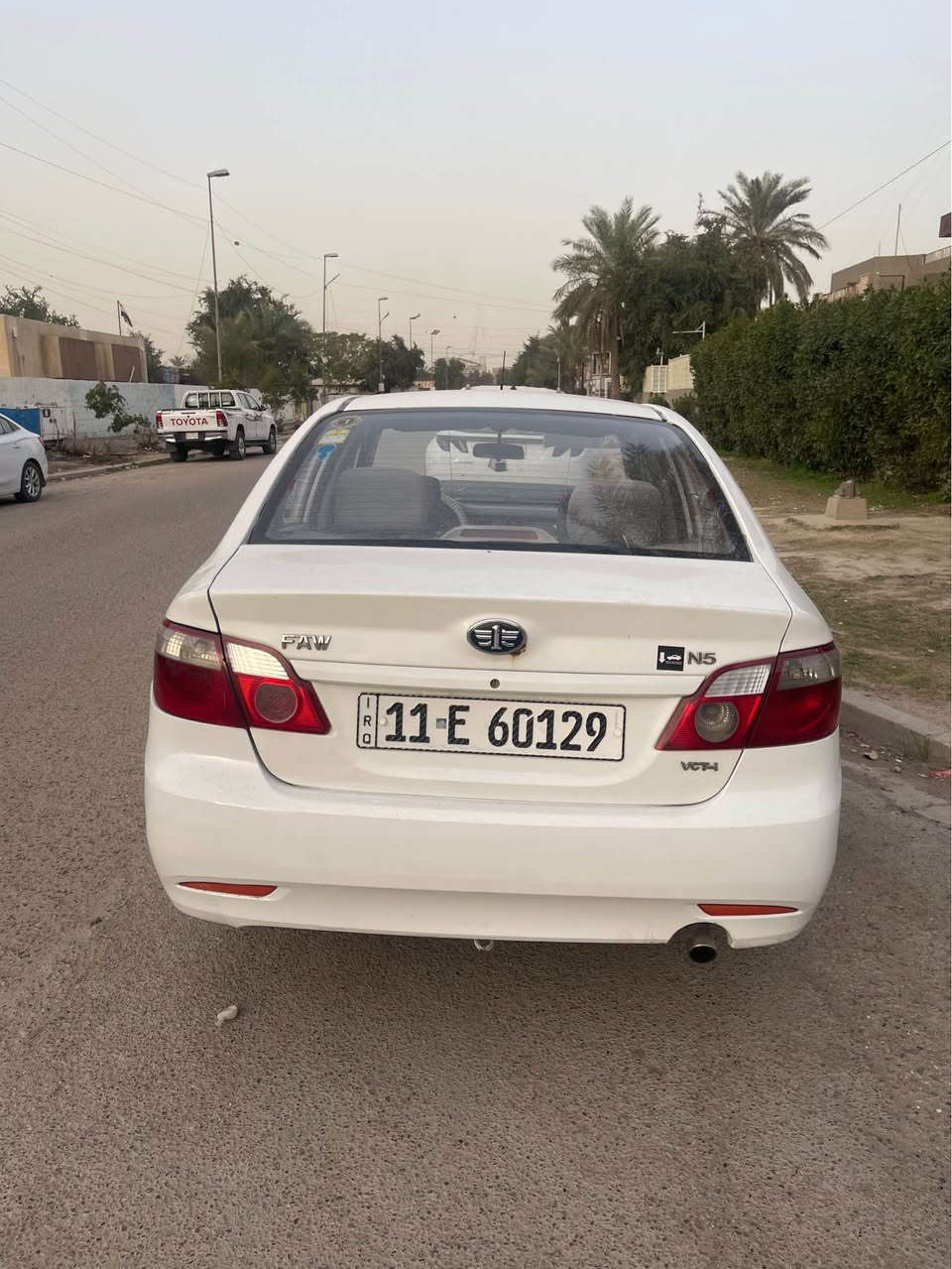 السلام عليكم 
فاو 2013 N5 
كفاله عامة من الضربه والصبغ 
كير ومحرك مكفولات تخم تاير وباتري جديد
شاشة 
 صدرها زين
كهربائيات كلها تمام
سعرها 38 
مكانها شارع فلسطين
الرقم *********** بغداد, العراق
