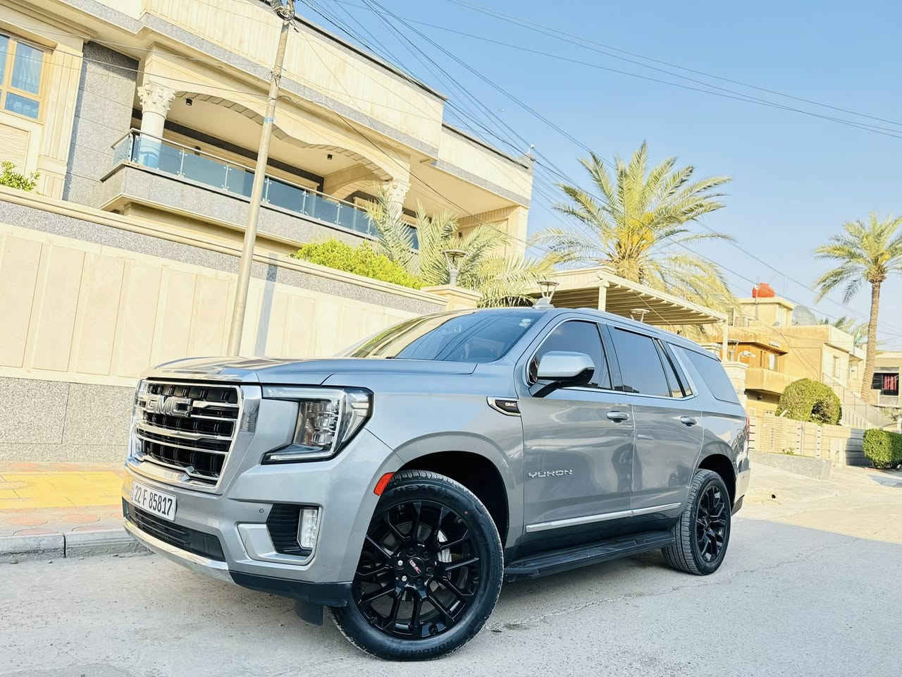 السلام عليكم للبيع جمسي 2023 دنلي
رقم أربيل بسمي هزه وفحص جديده 
بيها سنويه تضليل من أربيل قبل سبوع سويتها 

السياره مغلفه PPF اصلي ضمان 10 سنوات

وار أمريكي بيها جاملغ امامي ايسر فقط بدون دواخل بدون ايرباك الباقي كفاله عامه جديده بوضع شركه 

رقم الهاتف ***********

معروضه 415 وبيها مجال 

مواصفات فول 1/1 مكينه المرغوبه 5300 
بنراما سقف 
كشنات جلد +كهربائي 
رادارات جوانب 
رادار امامي 
حساسات أمامي خلفي 
تحديد مسار 
سايد بريك كهربائي 
كشنات حار بارد 
ستيرن هيتر 
كشنات منفصل 
شاشه جبيره + كاربلي 
فور ويل 4+4
7 مقاعد 
3 قطع تبريد 
كيجات دجتل 
لايت لد + لايت زنون 
إطفاء ذاتي 
أناره ترحيب 
صندوك كهربائي 
ماشيه 45 im
