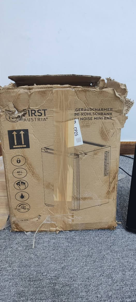 ثلاجة جديدة مامستخدمة زغيرة يشتغل ضواها وماتبرد ماعرف عطلها منو تفيدة ٣٥ الف


**إذا كنت صاحب هذا الإعلان وتريد حذفه لأي سبب، رجاءا أرسل رسالة إلى الدعم الفني**