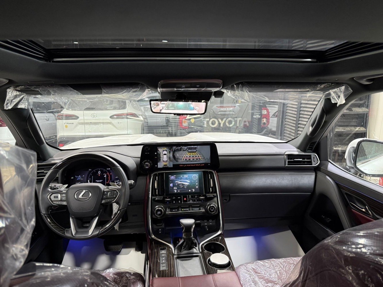 * شركة ذرى الخليج بغداد النهضة الشارع الثاني 
* ⁠سعد العبيدي (***********)
* لكزز LX 600 بلاتينيوم بانزين 2025 بغداد 
* ⁠العداد (1460 كم) بحالة الزيرو 
* السعر (210 مليون) رقم بغداد 
* ⁠سعد العبيدي (***********)
* ⁠الفئة: LX600 توين تيربو 
* ⁠الكراسي الامامية مساج (تدليك)
* عرض على الزجاج (داتا شو)
* ⁠رفع السيارة (جكات) شاحن وايرليس 
* ⁠السيارة تشغيل عن بعد ستائر ابواب 
* ⁠فتح الصندوق الخلفي اوتو 
* ⁠ويل كب قياس (22 انج) 
* ستيرن كهرباء ابواب شفط شفتات ستيرن
* ⁠ماوس تحكم وضعيات القيادة 
* 5 كامرات محيطية (360 درجة)
* ⁠داخل جلد احمر 
* السيارة (7 - راكب)
* ⁠رادار امامي - رادار خلفي 
* ⁠رادار جانبي (نقطة عمياء) 
* ⁠تحديد مسار قيادة ذاتية 
* ⁠لايت اوتو بصمة تشغيل بصمات ابواب 
* ⁠شاشة امامية كبيرة شاشة تحكمات 
* ⁠شاشات خلفية عدد (2) 
* ⁠فتحة سقف (سلايت) هاندبريك بصمة 
* ⁠الجنطة الخلفية كهربائية اوتو هولد 
* ⁠حافظة نضارات + كارت 
* ⁠كرسي السايق ميموري (ذاكرة)
* ⁠الكراسي الامامية كهرباء 
* ⁠كراسي الامامية تبريد وتدفئة 
* ⁠الكراسي الخلفية تبريد تدفئة 
* ⁠كراسي 7 راكب كهرباء
* ⁠ثلاجة وسطية جنطة كهرباء 
* ⁠تبريد شاشة تحكم ستيرن ترايش نفخ بالابواب 
* حساس امامي خلفي لايت ثلاث عدسات 
* ⁠مري طي كهرباء دوسات نيكل 
* ⁠قبضات ابواب نيكب ترايش ابواب نيكل 
* السعر  (210 مليون) رقم بغداد 
* العنوان :- بغداد النهضة الشآرع الثآني  شركة ذرى الخليج سعد العبيدي 
* ⁠للاستفسار هـ(***********)