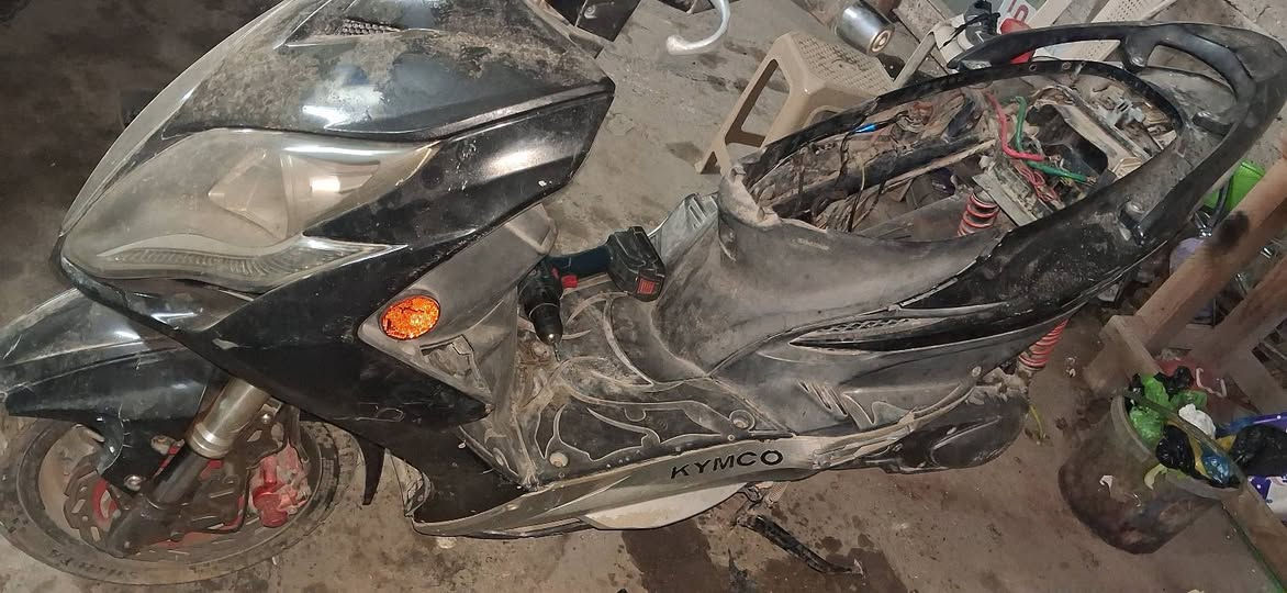 سلام عليكم تفصيخ كامكو رايسنك 180 كلشي موجود *********** تاصل وا واتساب
