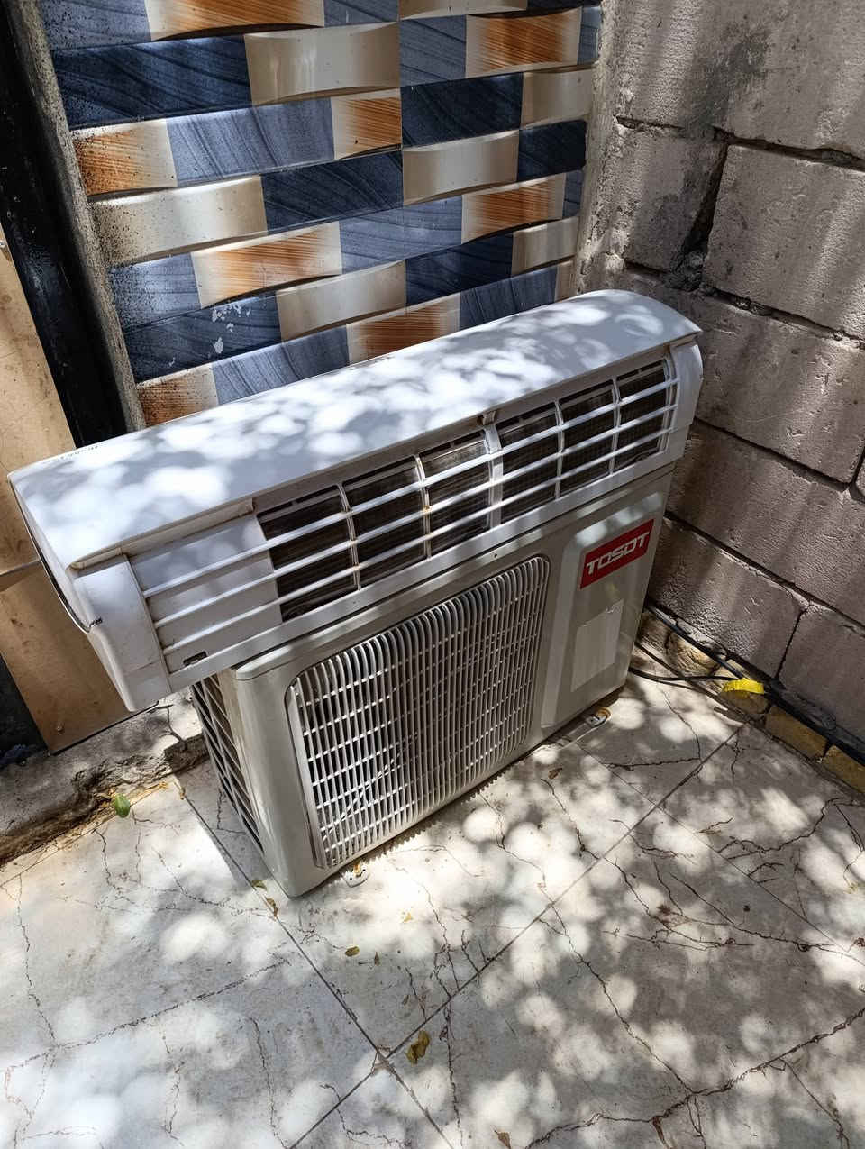 للبيع سبلت توسوت (TOSOT) 1 طن 🔹
✅ السبلت نظيف جداً
✅ شغال بكفاءة عالية
✅ ما بيه أي نقص أو عطل
✅ جاهز للتشغيل مباشرة
💰 السعر: 200 ألف دينار فقط
📞 للاستفسار والاتصال: 04825848699


**إذا كنت صاحب هذا الإعلان وتريد حذفه لأي سبب، رجاءا أرسل رسالة إلى الدعم الفني**