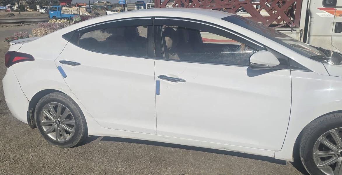 مكلف بل نشر التصال
***********
النترا 2016 خليجي 
سعر 116 سونار داخل المنشور 
العنوان بغداد
