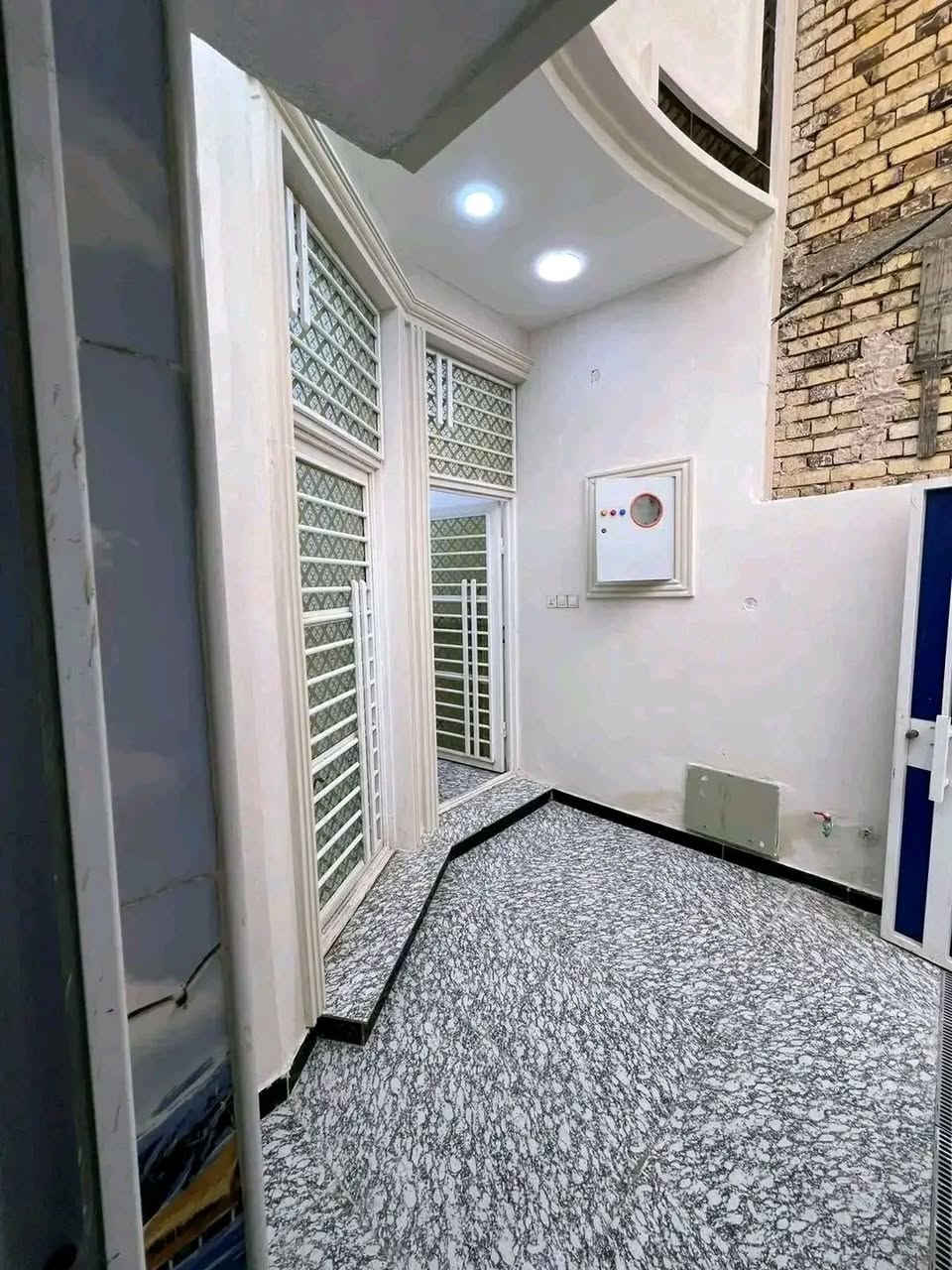 دار البيــع الشيشان الثانيه   قرب مدرسه ابو القاسم  الخوئي    المساحه 100/م جاهز اللسكن طابو صرف بناء جديد  اللاستفسار على رقم الهاتف ***********
