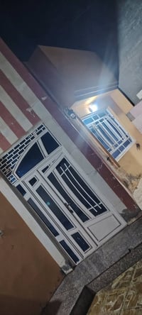 حي الافراز • ٢٥٠م • غرفتين