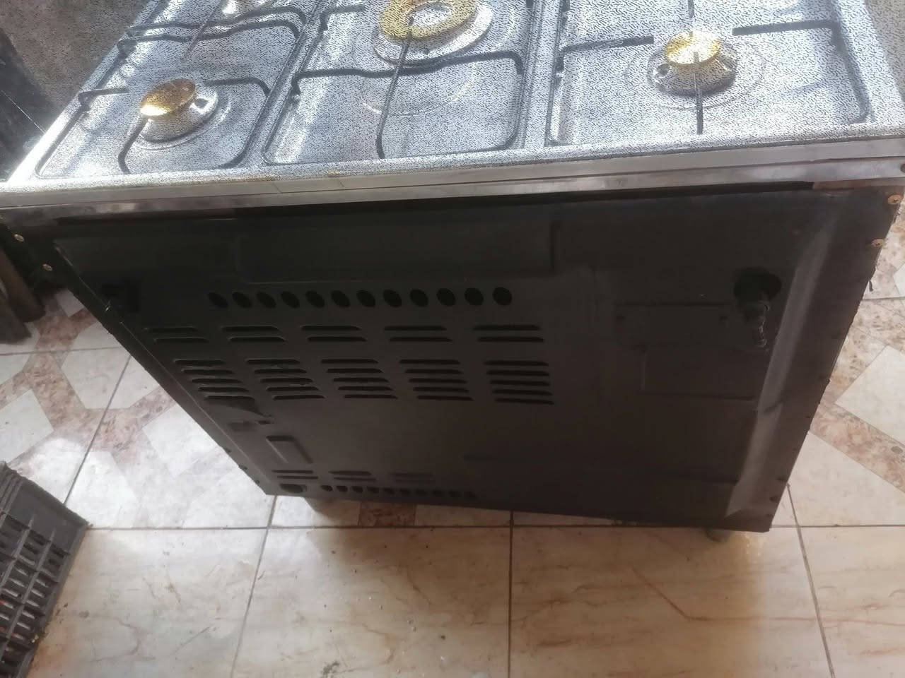 طباخ فريش مصري ٥ مشاعل فرن دكمتين باب اول استيل اصلي ثقيل نضيف كلش اوشغال على فحص للبيع سعر ١٥٠


**إذا كنت صاحب هذا الإعلان وتريد حذفه لأي سبب، رجاءا أرسل رسالة إلى الدعم الفني**