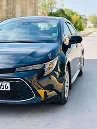 كورولا LE • وارد امريكي • ماشي ٦١ الف