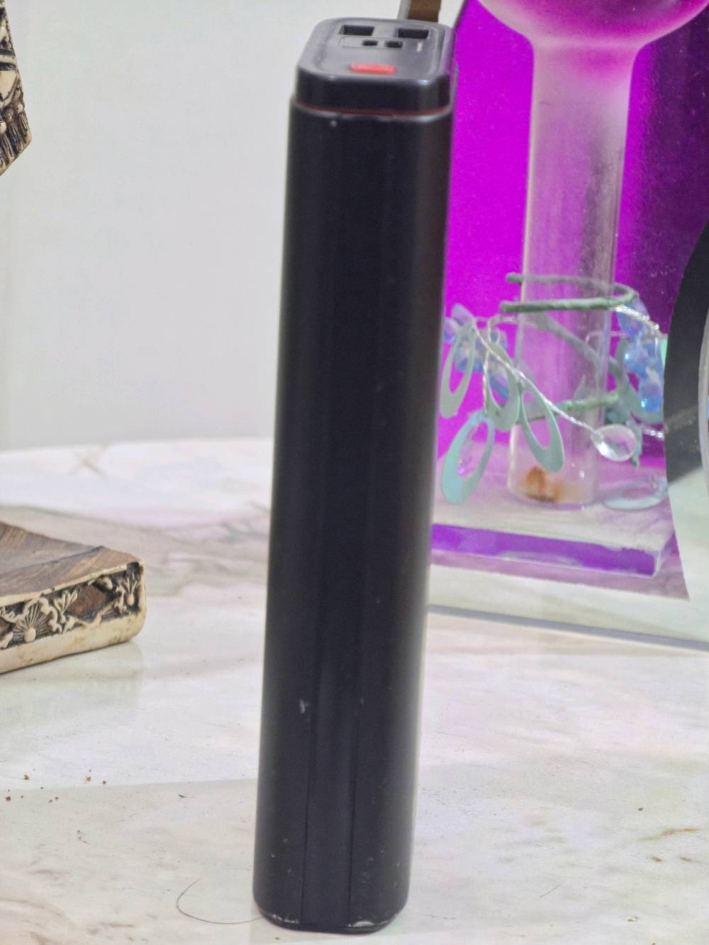 باور بنك اصلي سعه ٢٠.000 يشحن الجهاز ٤ مرات الى ٥ 