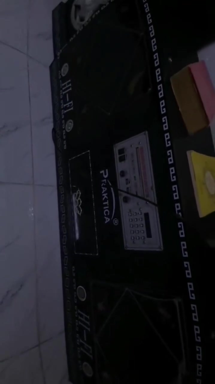 للبيع السعر ٢٠٠ وبي مجال


**إذا كنت صاحب هذا الإعلان وتريد حذفه لأي سبب، رجاءا أرسل رسالة إلى الدعم الفني**