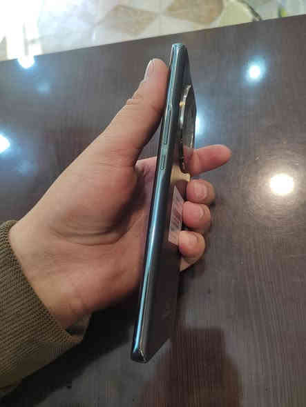 السلام عليكم جهاز هونر اكس 9b ذاكره 256 رام 16 8+8 مستخدم وحيل نضيف نضافته 95 بل 100 بدون غراض السعر 250 الف مكاني جانب الأيمن حي 17 تموز ***********
***********
