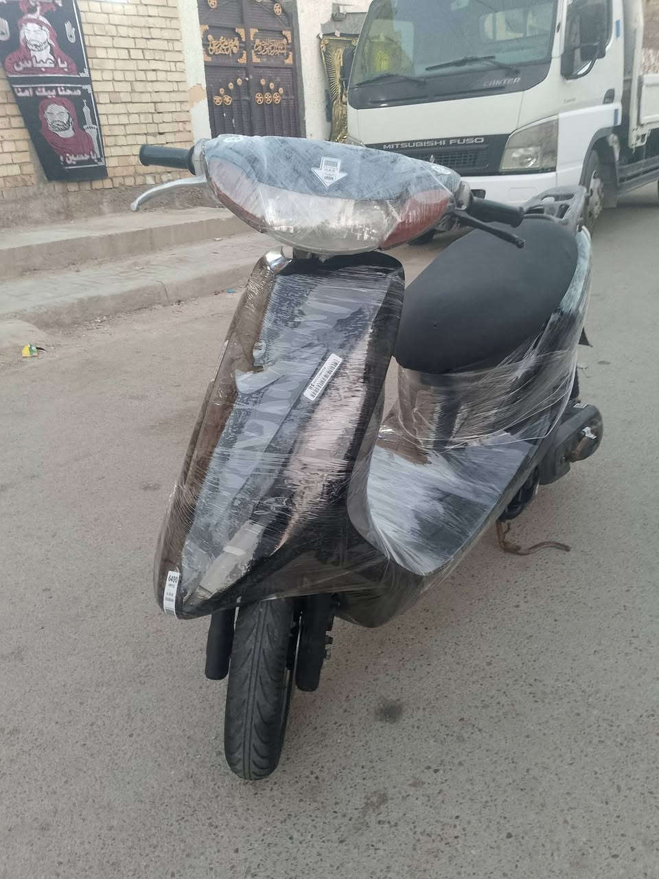 سلام عليكم دراجه عصفوري للبيع دراجه جاهزه ما بيها اي نقوص ماكينه مقفوله اكسل ما بيها لا صوت ولا اي شيء الدراجه الكهربائيات كله شغال سلف هندر كله شغال يعني الدراجه ما يحتاج لها اي شيء تجي بس تشغل وتروح الشراي يتصل ما متواجد على الخاص رجاء ربي يحفظ الجميع ***********
