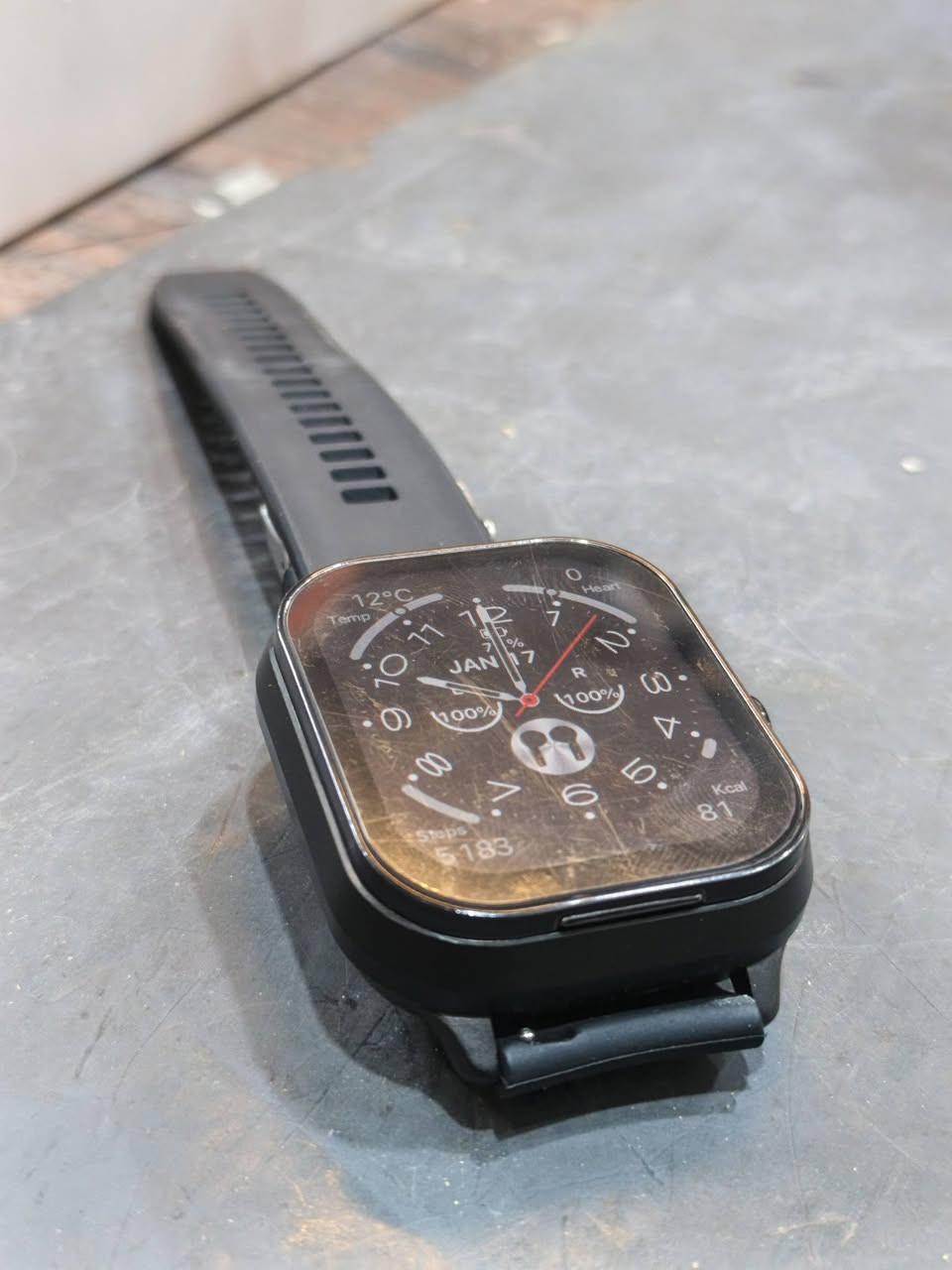 ساعه الكترونيه فول نضافه وكفاله شراي تعال خاص هذه رقمي ***********
