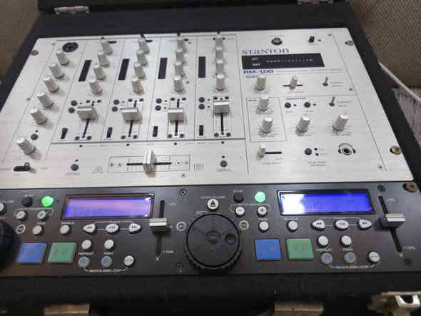 دي جي. مكسر. للبيع. باله استرالي. شغال. حجم كبير. مكاني. سماوه. ***********
