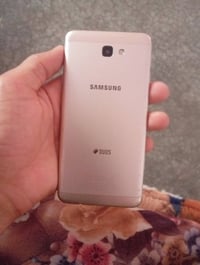 سامسونج J7 • شاشته مكسوره • نضيف