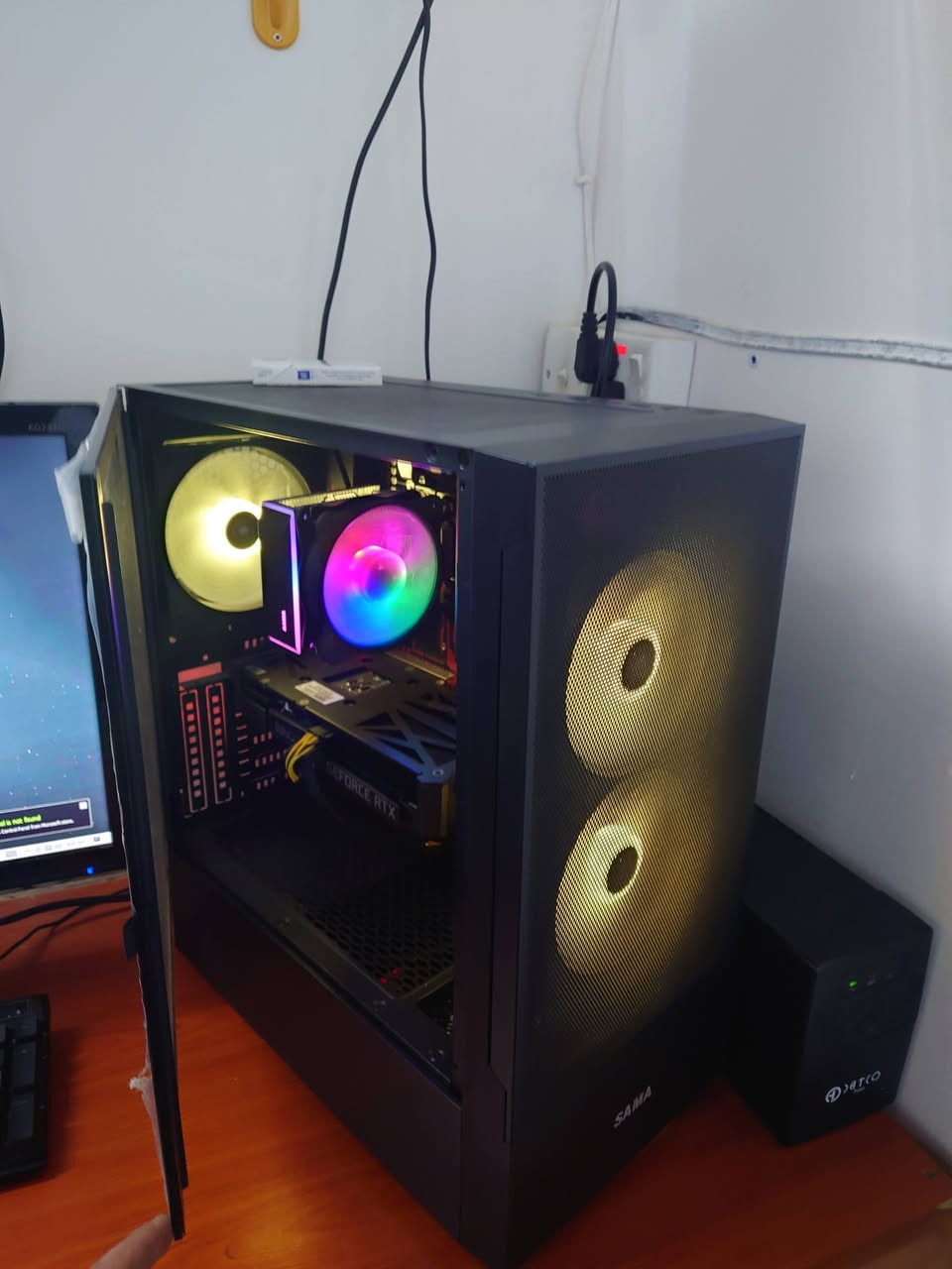 كيس فقط للبيع ب 850 الف
R5 5500
Ram 16 lexar 3200
M.B gegabayte B450 gaming X
VGA 3060 12 GB ino3d 
Ssd 256
Hdd 500
Fan k200 rgp
P.S 450 80+ bronze
Case sama 3fan rgb
الكيس استخدام 6 اشهر فقط والقطع كلها جديدة مع الكارتونات مالتها ومجهزها من دار الريم 

متاح مراوس مع لابتوب كيمنك بس كون بدون ما ادفع فرق


**إذا كنت صاحب هذا الإعلان وتريد حذفه لأي سبب، رجاءا أرسل رسالة إلى الدعم الفني**