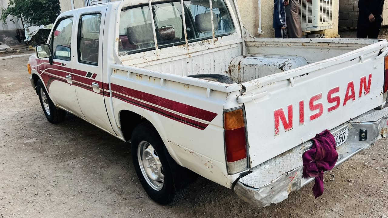 السلام عليكم اني مكلف بلنشر
بيكم نيسان البيع موديل 91مكينه وكير 3واي شرط 5كير 
باور ستيرن تخم تاير حداديه زينه
رقم ذي قار دولي تحويل ثاني يوم شرط سنويه ال 28
سعرها 34 . وبيها مجال بصيط الشراي 
مكان سياره الناصريه القلعه سكر  
***********. ابو علي 📞📞📞📞
