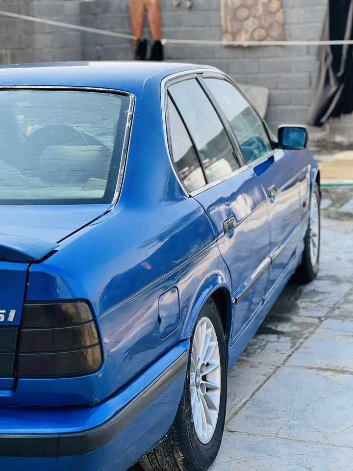 السلام عليكم مستعجل ع للبيع 535رقم كربلاء موديل 91اصل
وارد ياباتي دبل  ارباك قفل سرعه استيرن كهرباء
تحويل مباشر
محرك كير حداديه تخم تاير 
تبريد تدفأه 
حداديه السياره جاهزه
السعر 49  مجال بسيط 
العنوان الدوانيه ***********
