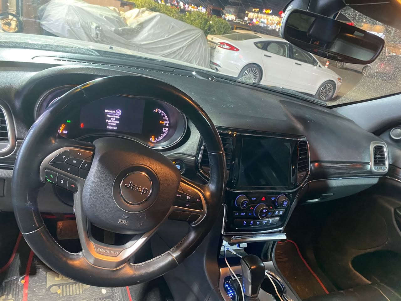 السلام عليكم للبيع
جيب لاريدو ٢٠١٩ فول ١/١ لمتد 
وارد امريكي حادثها جاملغ خلفي  مصبوغ 
السياره جاهزة وخير من الله 
رقم بغداد تحويل مباشر 
تخم تاير جديد باتري جديد 
محرك٣٦٠٠ 
مكاني بغداد 
***********
