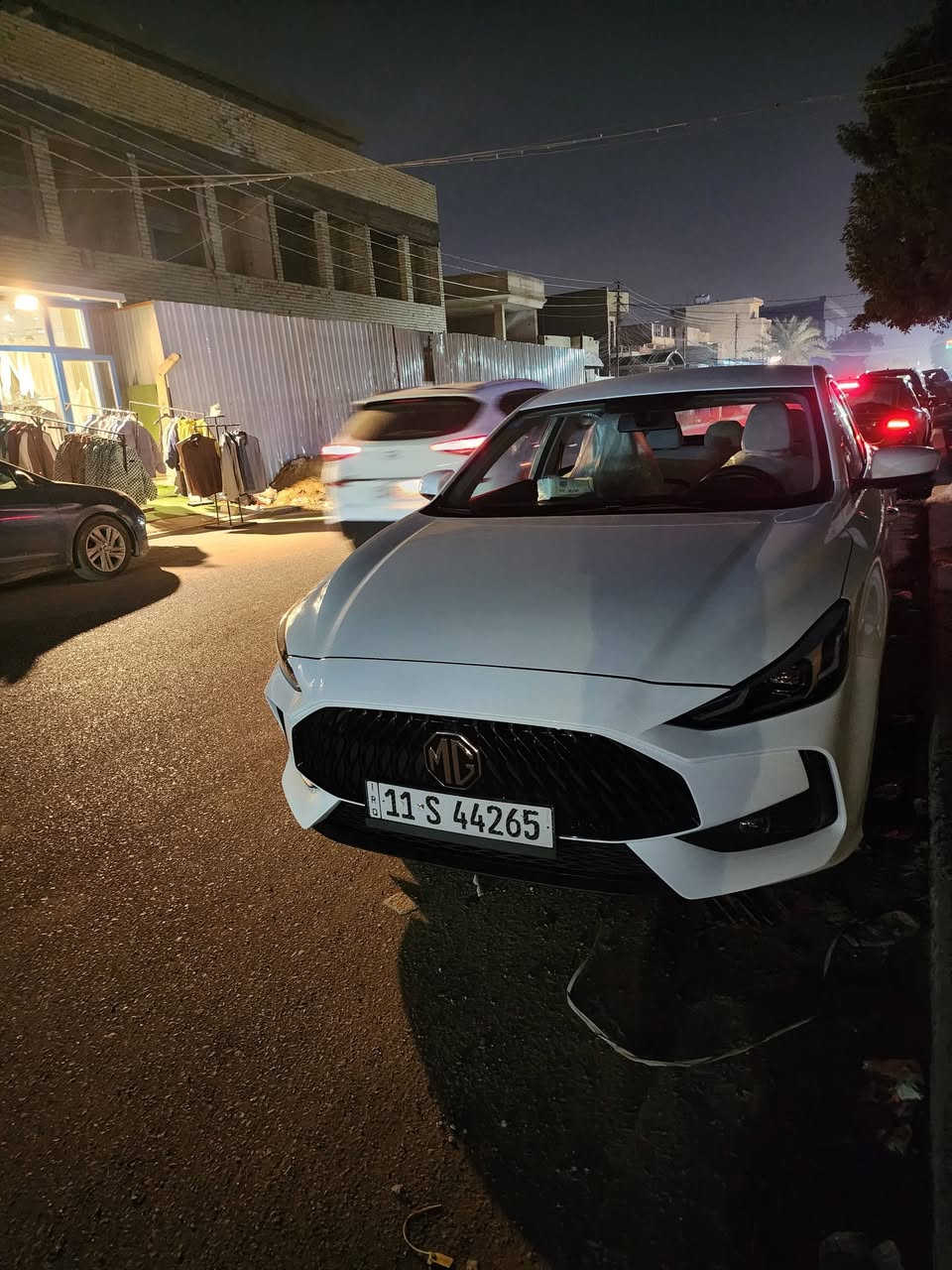 للبيع موديل ٢٥ اقره منشور عدل بعده بضمان شركه فقط بيه الضرر الموضح بصوره تنفس طبيعي مطلعه من شركه على ايدي وكلكم تعرفون اسعار شركه زيرو مكاني بغداد الغزاليه ***********
