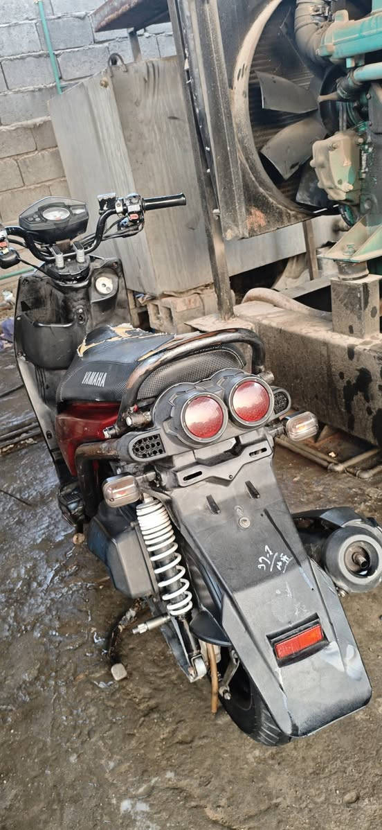 السلام عليكم سكنس جبلي ابلادي للبيع فقط بيع دراجة من اطول لطول ابلادي ختم واحد مكينة ابلادي بس الكشن بي شك بسيط كهربائيات كاملة الصبح نكرة سلف السعر خاص  ***********
