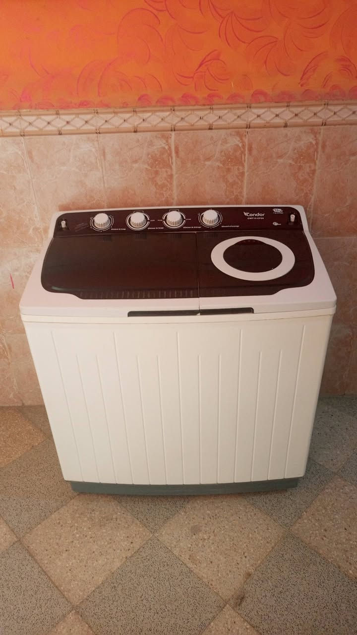 Machine à laver Condor 12 kg 
Frigidaire Brond No Frost
0792124668


**إذا كنت صاحب هذا الإعلان وتريد حذفه لأي سبب، رجاءا أرسل رسالة إلى الدعم الفني**