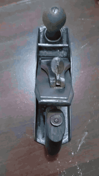 سلام عليكم ريبون مستخدم اصلي سعر ٤٠ عراقي بغداد ***********
