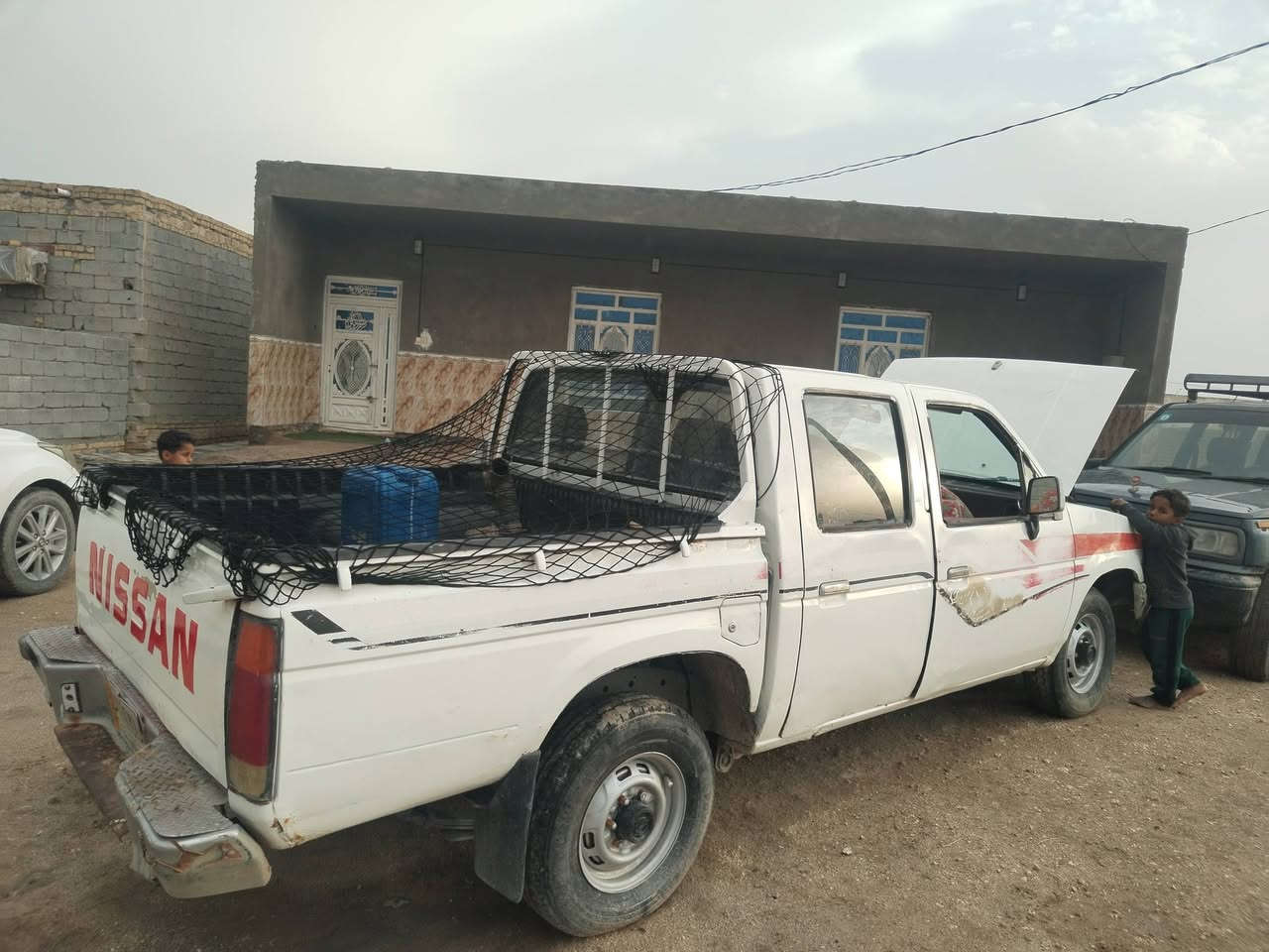 الـسلام عليكم نيسان 92 سياره حلوه ونضيفه كير اوتماتيك محرك ونجي 4 توايرات بجيس رقم واسط راعيه موجود السياره مكانه ناصرية
الأتصال: ***********
