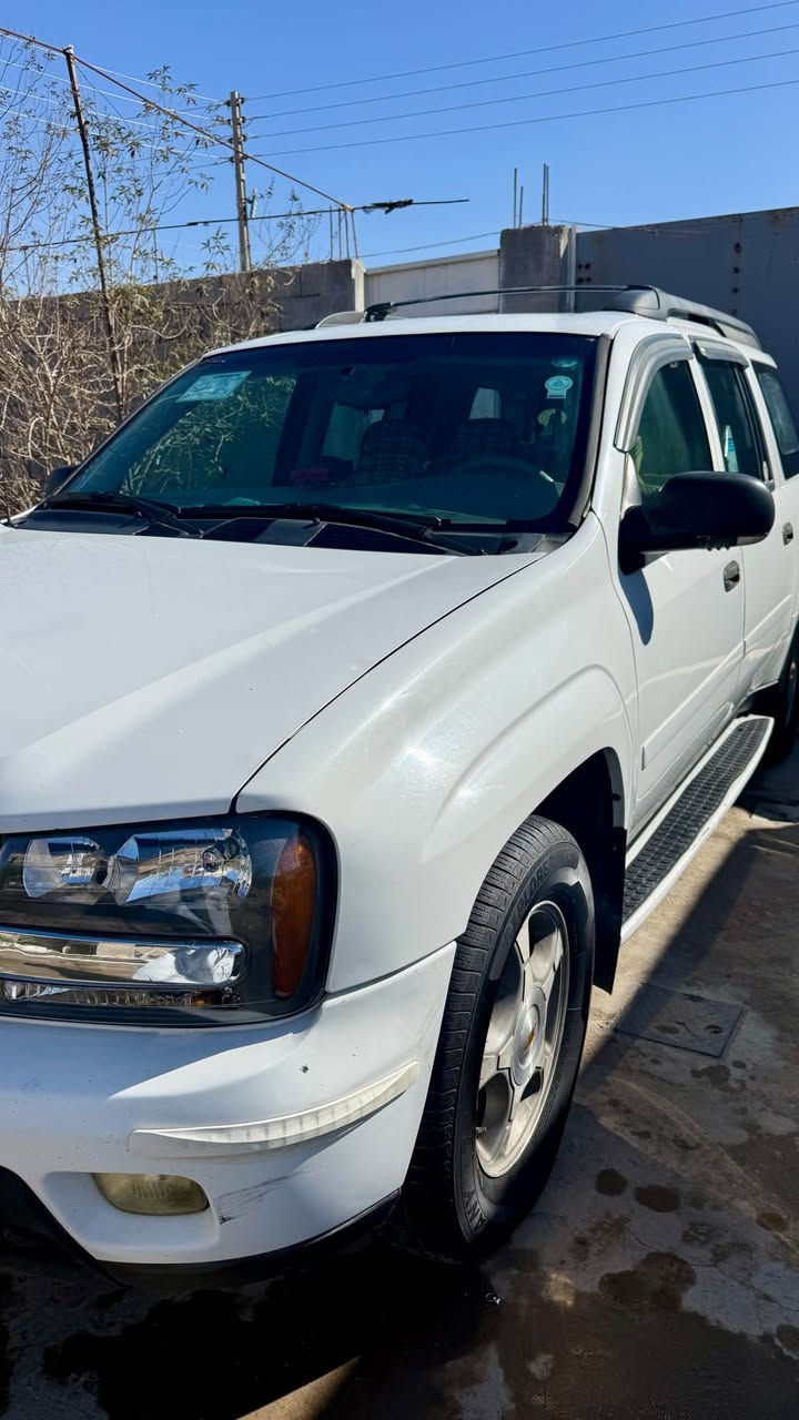 سيارة بلايزر موديل ٢٠٠٦ رقم اربيل بااسمي 
ويمتى ما تريد تحويل انحول ٧راكب 
مكينة وكير بلاد وسيارة كلها بلاد مجرد ضربه خفيفه بالجاملغ الخلفي الي واضح بالصوره سيارة لا صبغ ولا اي شي اي استفار اتصال على هذا رقم *********** البصرة, العراق
